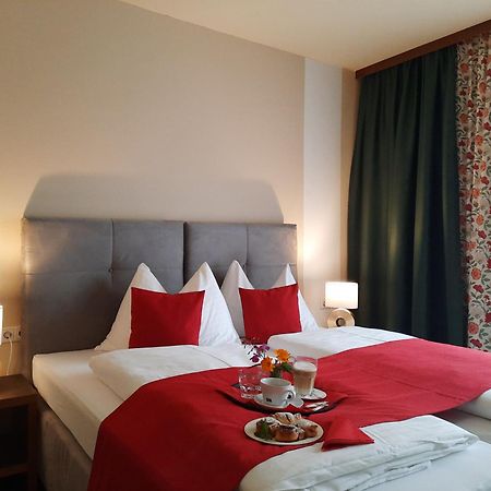Hotel Bella Обертауерн Екстер'єр фото